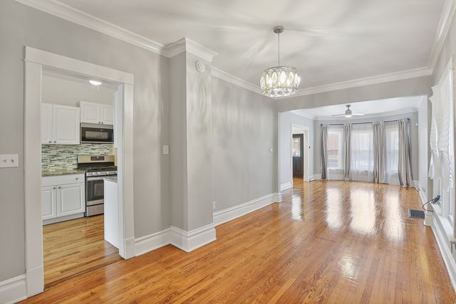 1026 S Austin Boulevard, Oak Park, IL 60304