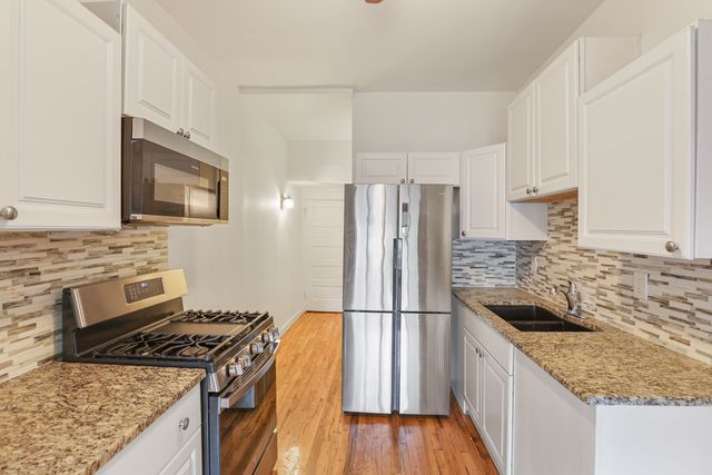 1026 S Austin Boulevard, Oak Park, IL 60304