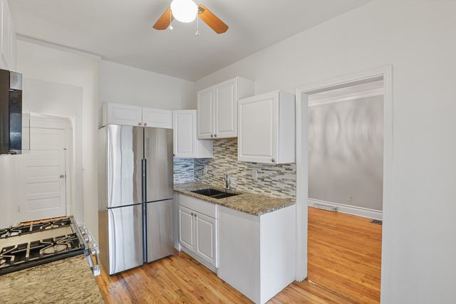 1026 S Austin Boulevard, Oak Park, IL 60304