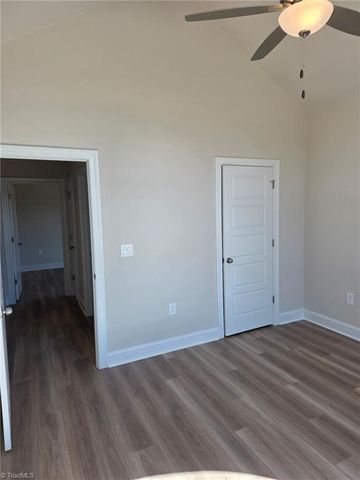 1555 Oakbluffs Drive, Colfax, NC 27235