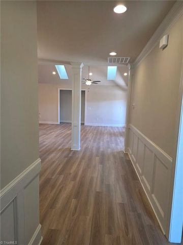 1555 Oakbluffs Drive, Colfax, NC 27235