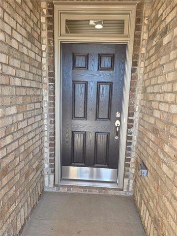 1555 Oakbluffs Drive, Colfax, NC 27235