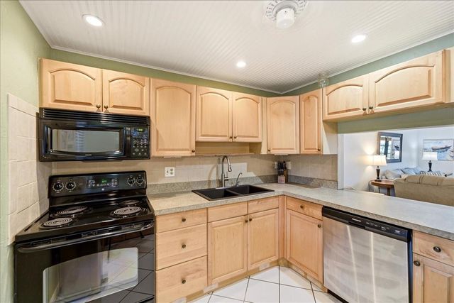 4111 LA COSTA COVE 4111, Bradenton, FL 34210