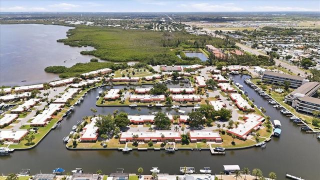 4111 LA COSTA COVE 4111, Bradenton, FL 34210