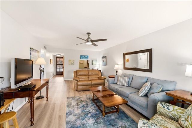 4111 LA COSTA COVE 4111, Bradenton, FL 34210