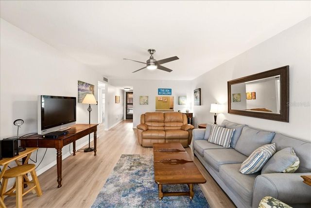 4111 LA COSTA COVE 4111, Bradenton, FL 34210