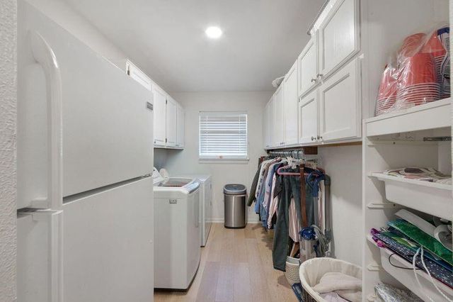 30 Eagle Rock Pl, The Woodlands, TX 77381