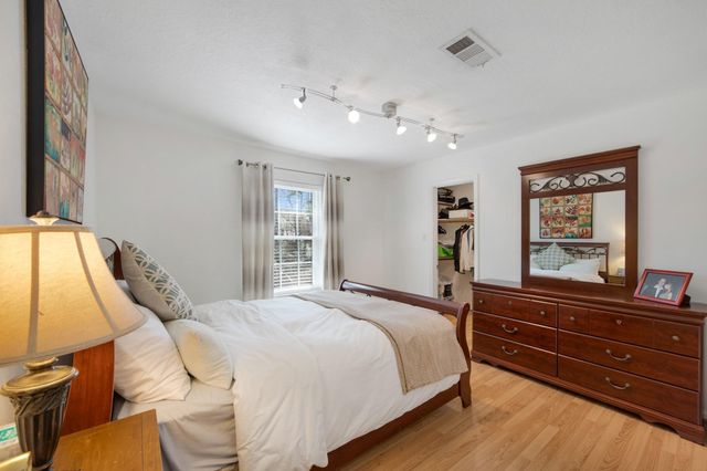 30 Eagle Rock Pl, The Woodlands, TX 77381