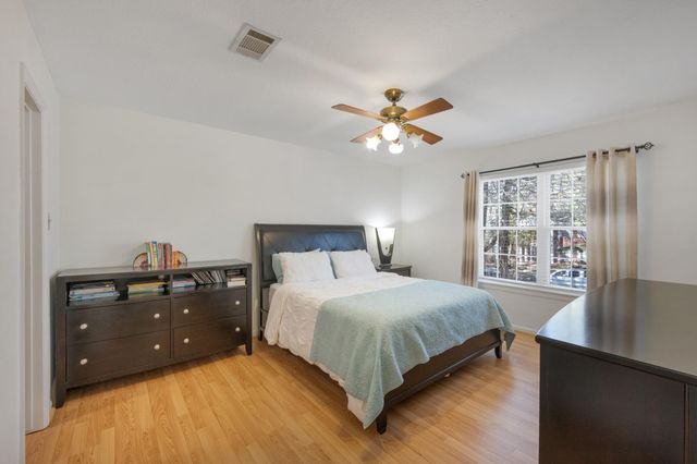 30 Eagle Rock Pl, The Woodlands, TX 77381