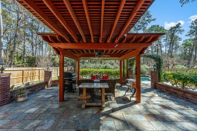 30 Eagle Rock Pl, The Woodlands, TX 77381