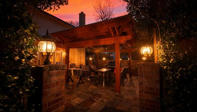 30 Eagle Rock Pl, The Woodlands, TX 77381