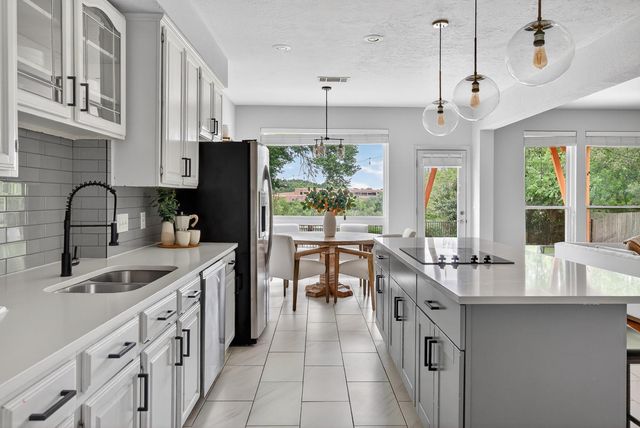 11422 Rustic Rock DR, Austin, TX 78750