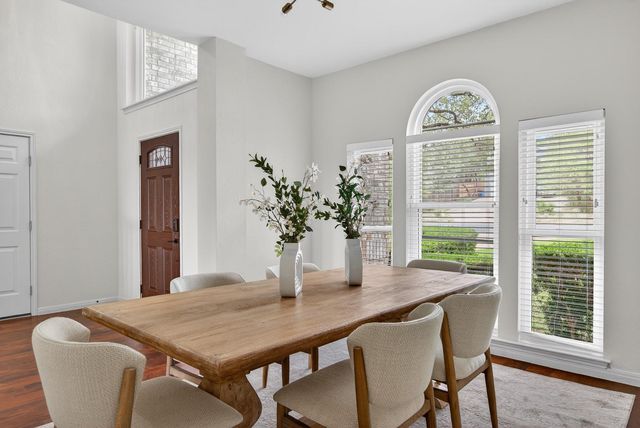 11422 Rustic Rock DR, Austin, TX 78750