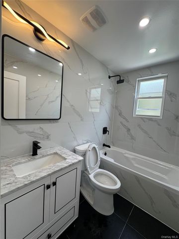 102-15 215th Street 1st floor, Queens Village, NY 11429