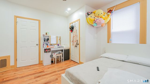 431 Dixwell Avenue, New Haven, CT 06511