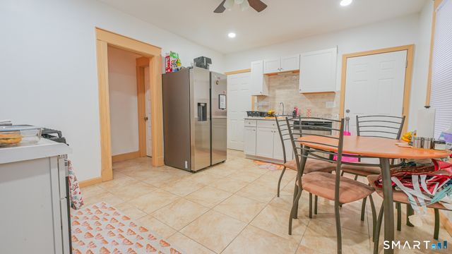 431 Dixwell Avenue, New Haven, CT 06511