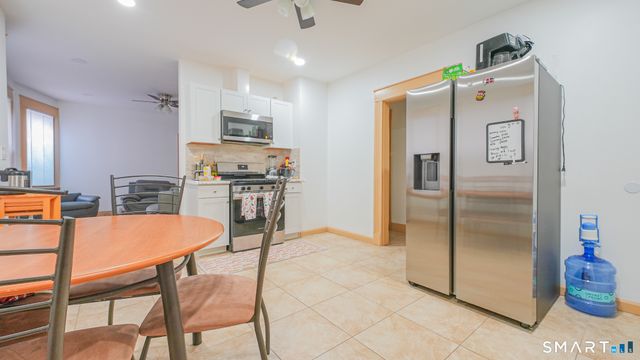 431 Dixwell Avenue, New Haven, CT 06511