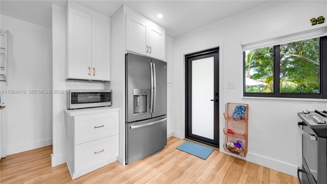 375 SW 32nd Rd, Miami, FL 33129