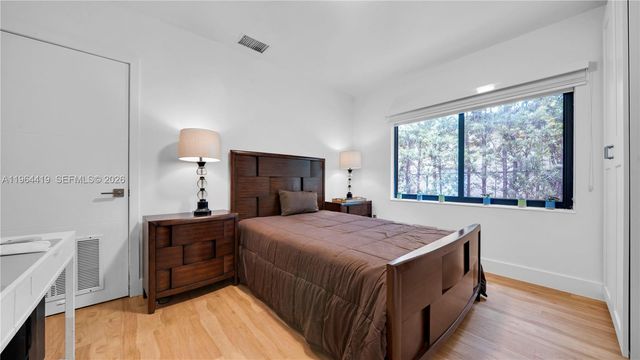 375 SW 32nd Rd, Miami, FL 33129