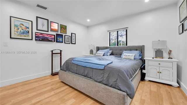 375 SW 32nd Rd, Miami, FL 33129