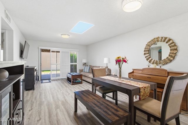 7705 E MARIPOSA Way, Mesa, AZ 85208