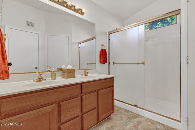 9318 E OSAGE Avenue, Mesa, AZ 85212