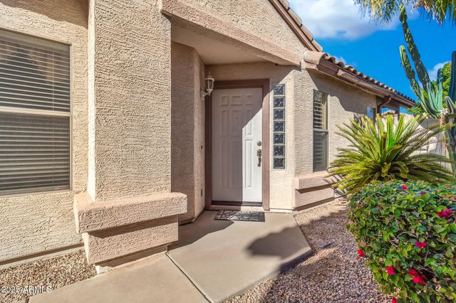 9318 E OSAGE Avenue, Mesa, AZ 85212
