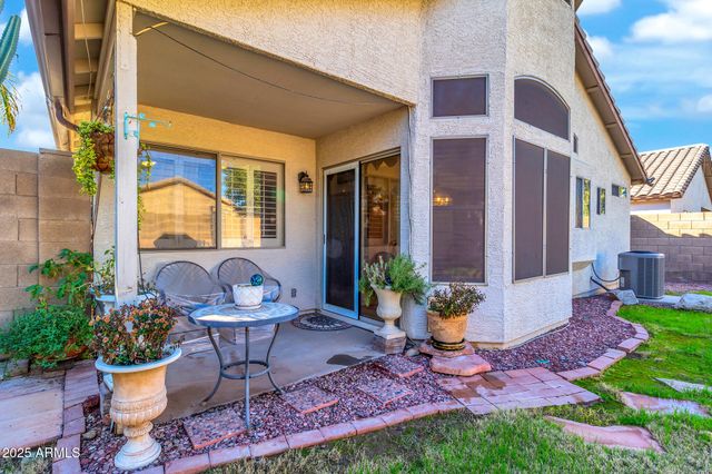 9318 E OSAGE Avenue, Mesa, AZ 85212