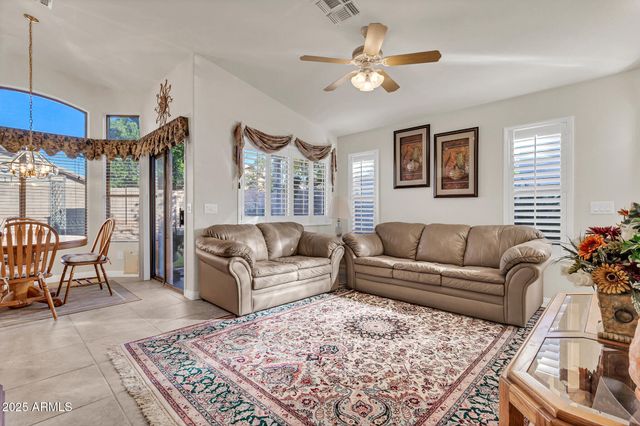 9318 E OSAGE Avenue, Mesa, AZ 85212