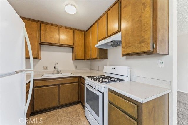 208 S West, Anaheim, CA 92805