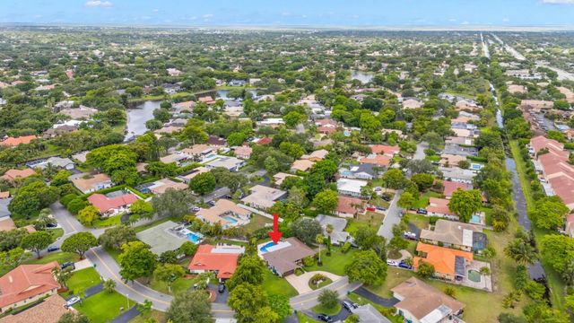9756 NW 20th St, Coral Springs, FL 33071