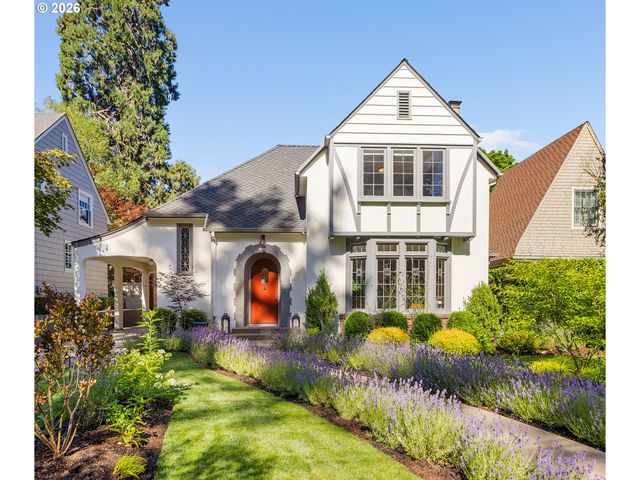 3020 Ne ALAMEDA Ter, Portland, OR 97212