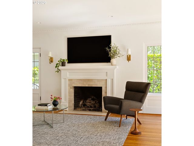 3020 Ne ALAMEDA Ter, Portland, OR 97212
