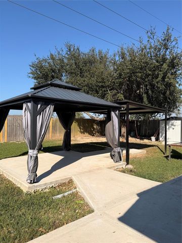 2839 Autumn Springs Lane, Spring, TX 77373