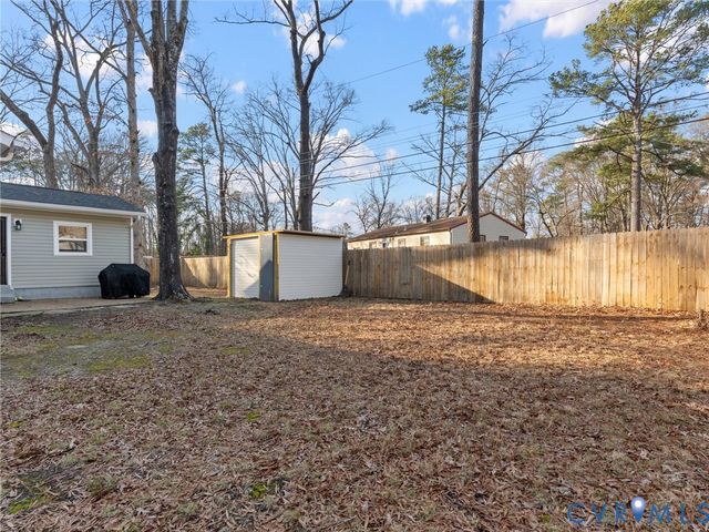 128 Labrook Dr, Richmond, VA 23225