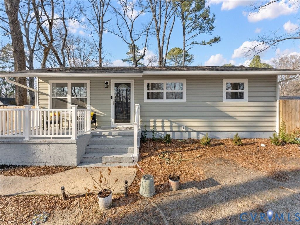 128 Labrook Dr, Richmond, VA 23225