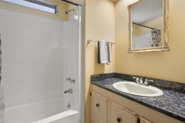 6721 CANTERBURY DRIVE NE, Winter Haven, FL 33881