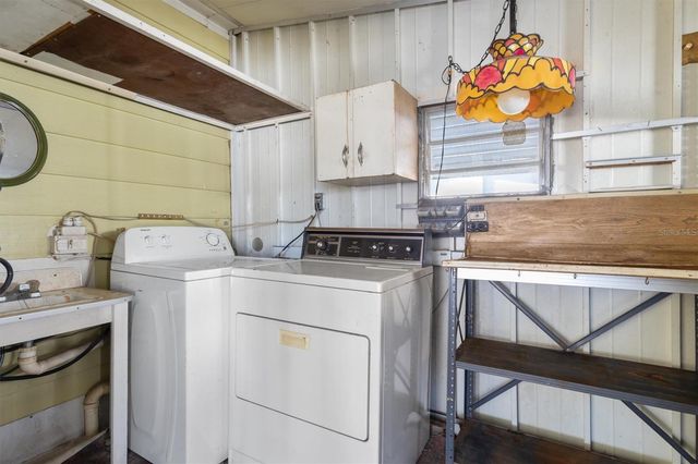 6721 CANTERBURY DRIVE NE, Winter Haven, FL 33881