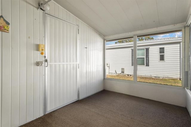 6721 CANTERBURY DRIVE NE, Winter Haven, FL 33881