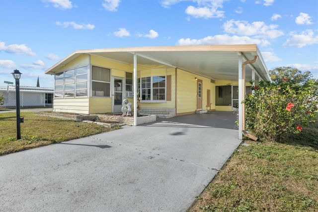 6721 CANTERBURY DRIVE NE, Winter Haven, FL 33881