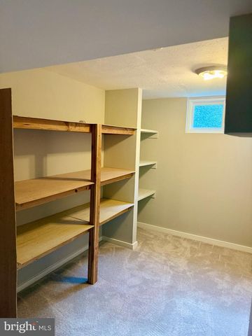 2916 CANTANIA PL, Woodbridge, VA 22192
