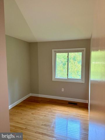2916 CANTANIA PL, Woodbridge, VA 22192