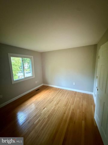 2916 CANTANIA PL, Woodbridge, VA 22192