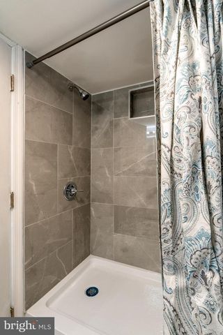 327 BEAVER ST, Lancaster, PA 17603