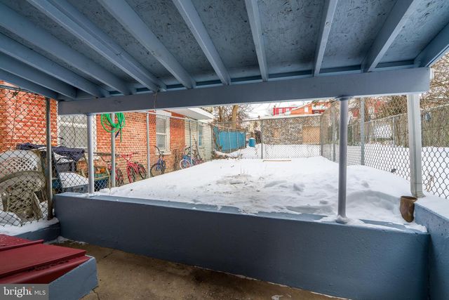 327 BEAVER ST, Lancaster, PA 17603