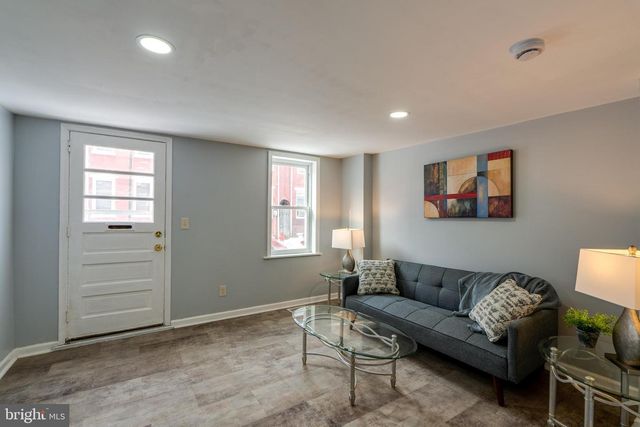 327 BEAVER ST, Lancaster, PA 17603