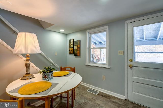 327 BEAVER ST, Lancaster, PA 17603