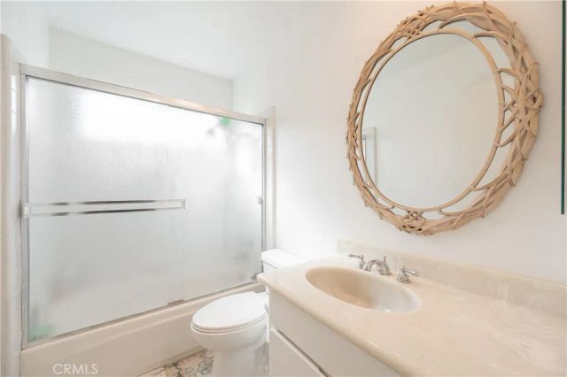 5400 Lindley Avenue 221, Encino, CA 91316