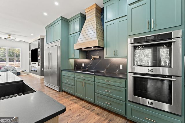 6034 Turkey Oak Road, Blackshear, GA 31516