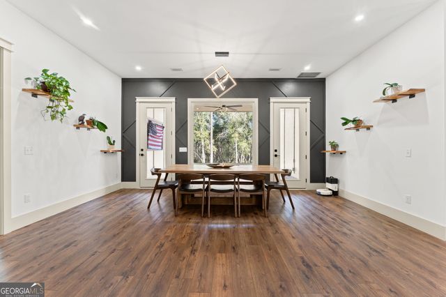 6034 Turkey Oak Road, Blackshear, GA 31516